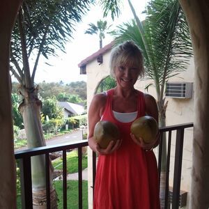 Meet your Posher, Debra